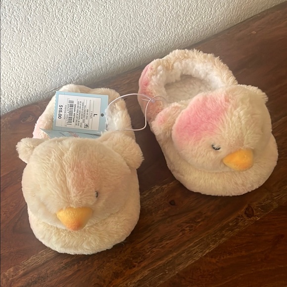 Cat & Jack Toddler Plush Chick Slippers - Picture 2 of 10